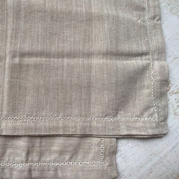 Set 2 servilletas de tela bordadas OUTLET - Imagen 2